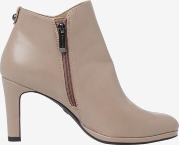 TAMARIS Stiefelette in Grau