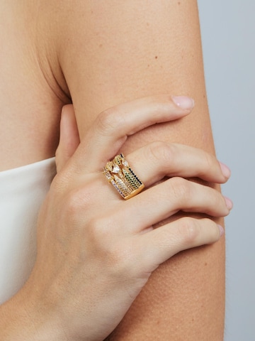 Anello 'Thihsak' di Luxenter in oro