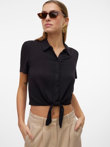 VERO MODA - Blusa 'MENNY' em preto: frente