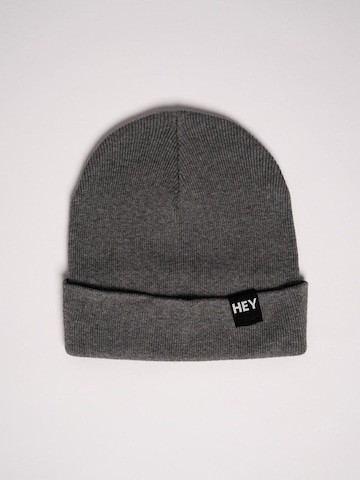 HEY KOLLEGA! Beanie in Grey