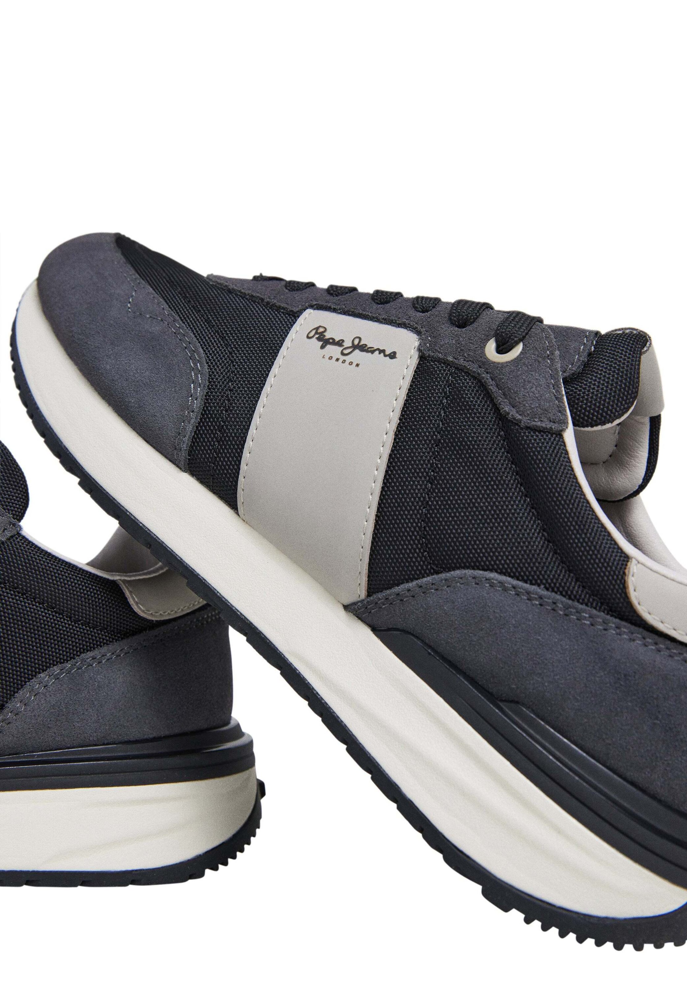 Pepe Jeans Sneakers laag 'BUSTER SUPRA' in Zwart