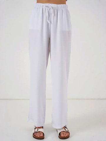 Bigdart Wide leg Pants in White: front