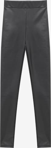 Pull&Bear Skinny Leggings in Schwarz: predná strana