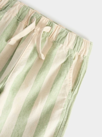 Regular Pantalon Marks & Spencer en vert
