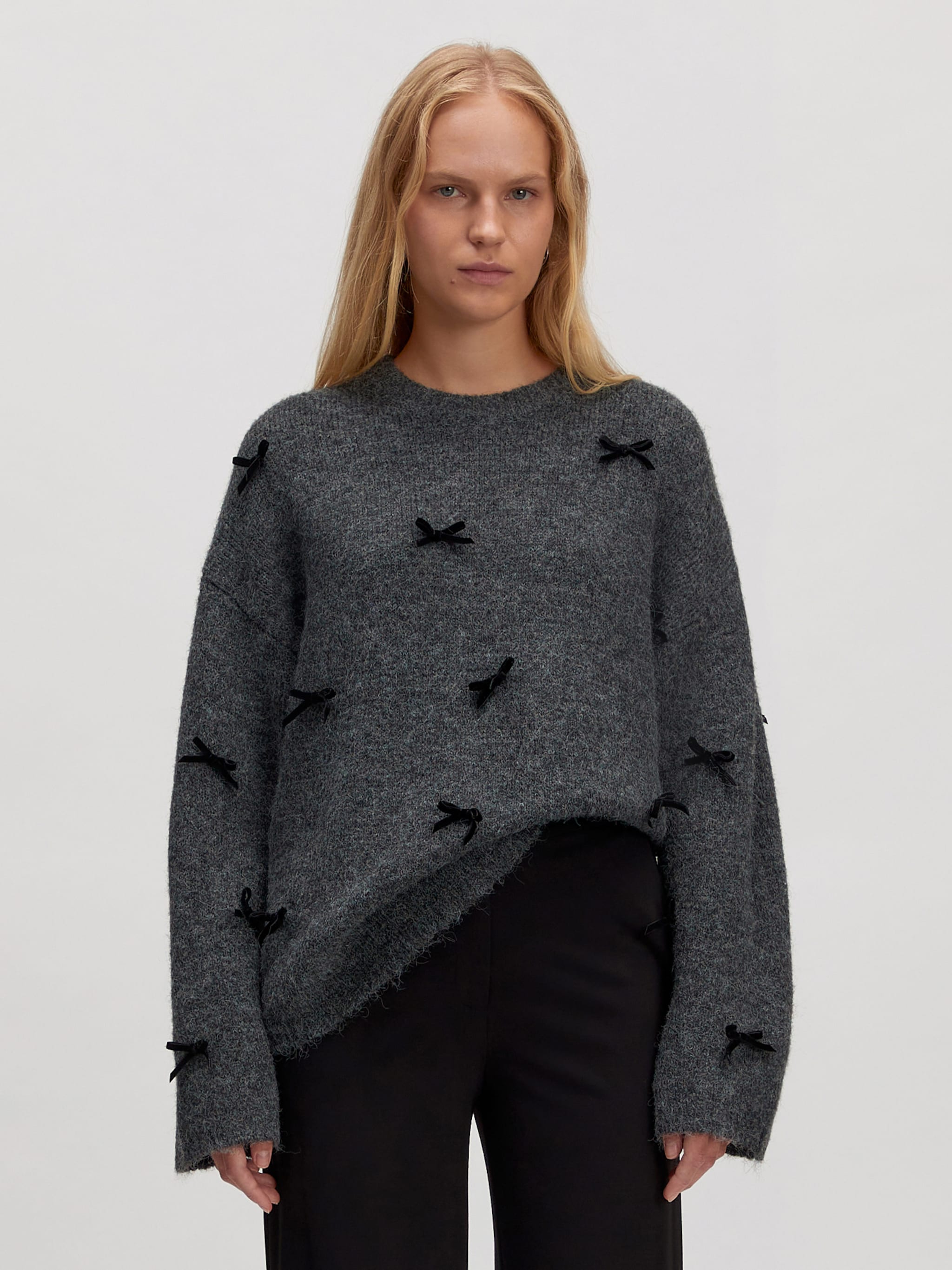 EDITED Produits Pull-over 'Bailee' gris