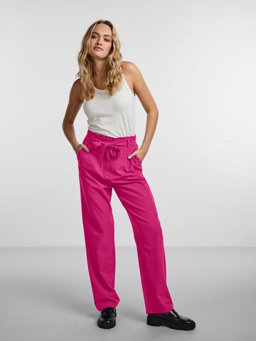 PIECES Normalny krój Spodnie 'Bosella' w kolorze różowy
