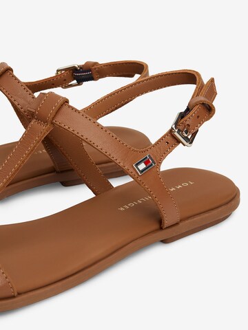 Sandalo con cinturino di TOMMY HILFIGER in marrone