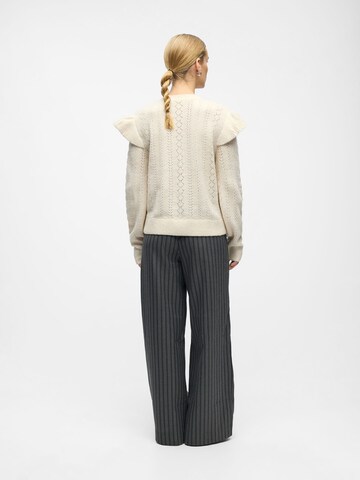 OBJECT Sweater in White