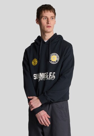 Lyle & Scott Sweatshirt 'Sunnies FC Graphic' in Blue: front