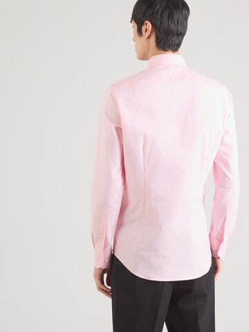 Michael Kors Средняя посадка Рубашка в Ярко-розовый: сзади