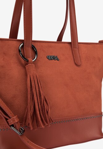 IZIA Handbag in Brown