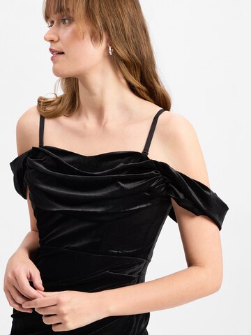 Marie Lund Kleid in Schwarz