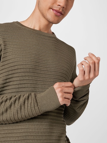 ABOUT YOU Sweater 'Dorian' in Green