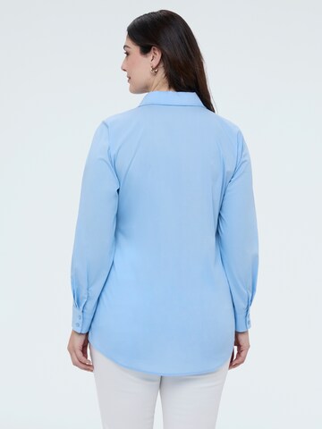 Chemisier Fiorella Rubino en bleu