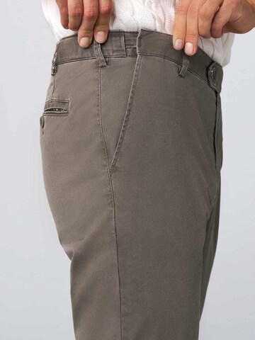 MEYER Regular Chino Pants 'Oslo' in Brown