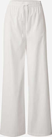 Regular Pantalon millane en violet : devant