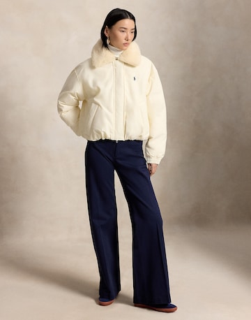Geacă de iarnă de la Polo Ralph Lauren pe alb