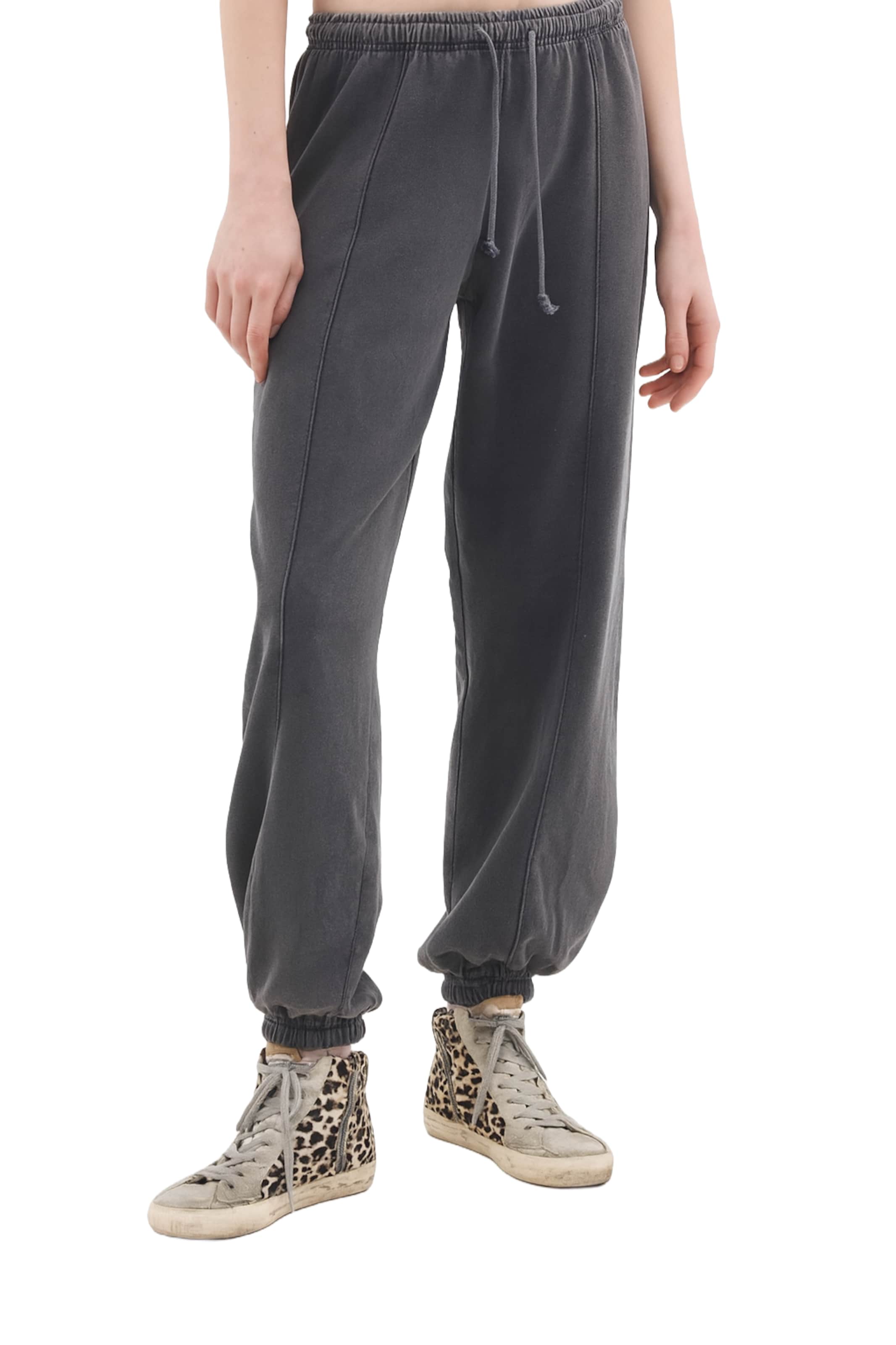 No Matter What Baggy Hose in Schwarz: Vorderseite