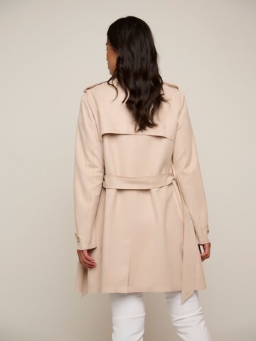 RINO & PELLE Between-Seasons Coat 'Kyona' in Beige