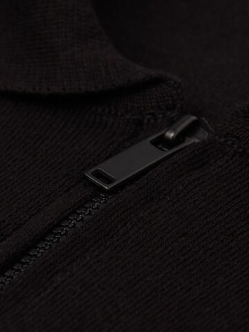 INTIMISSIMI Sweater in Black