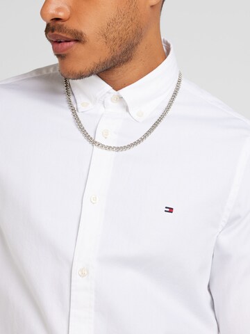 TOMMY HILFIGER Slim Fit Hemd 'FLEX' in Weiß
