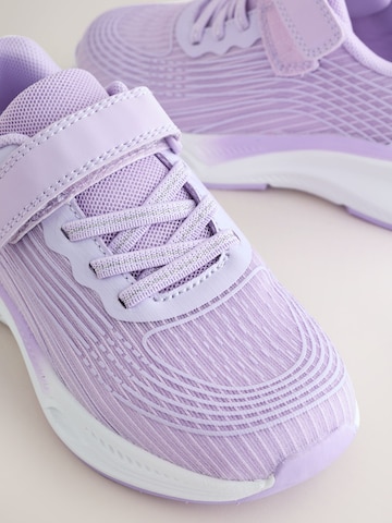 Next Sneaker in Lila