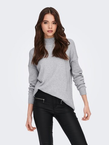 ONLY Пуловер 'Lesly' в сиво: отпред