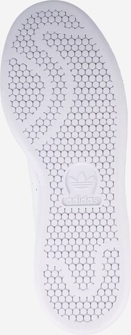 Baskets basses 'Stan Smith' ADIDAS ORIGINALS en blanc