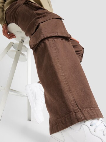 Pegador Regular Cargo Pants 'BANTAM' in Brown