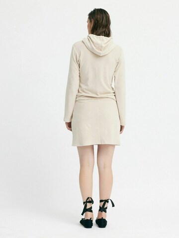 Résumé Paita ' BoraRS ' värissä valkoinen