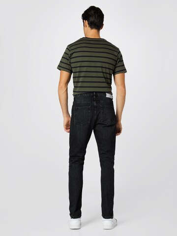 Denim Project Tapered Jeans in Black