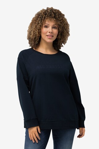 Sweat-shirt Ulla Popken en bleu : devant