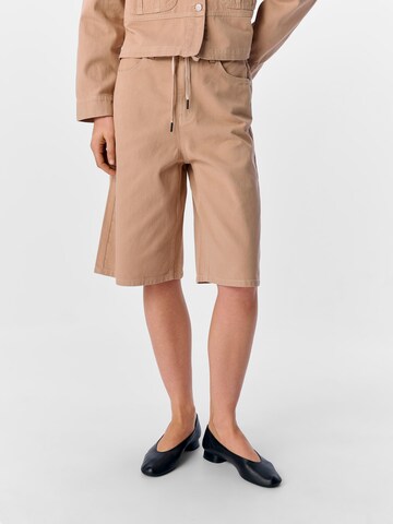 OBJECT Regular Broek 'OBJAVERY' in Beige: voorkant