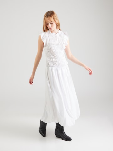 Abito 'PCDEMMIE' di PIECES in bianco: frontale