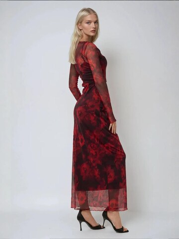 Hiccup - Vestido em vermelho