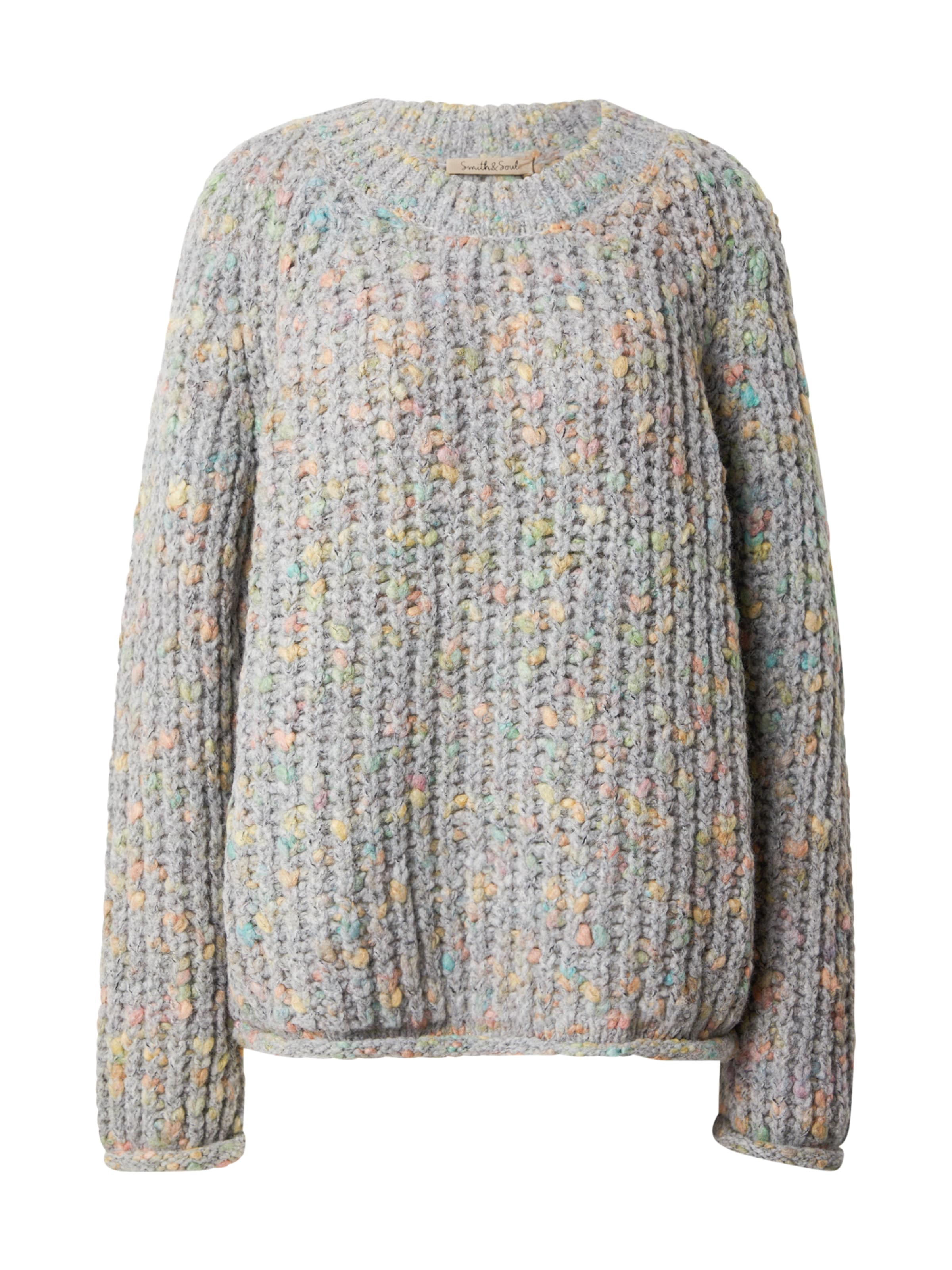 Smith&Soul Sweater in Grey: front