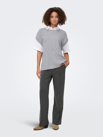 Wide leg Pantaloni con piega frontale 'JDYRISSO' di JDY in grigio