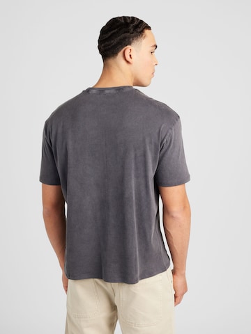 T-Shirt 'PACIFIC COAST' GUESS en gris