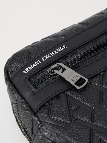 ARMANI EXCHANGE Toaletna torbica | črna barva
