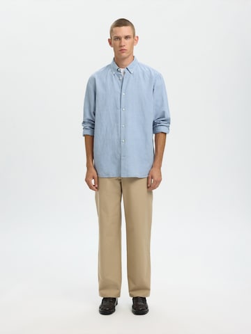 SELECTED Средняя посадка Рубашка 'SLHCLAY' в Синий