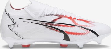 Chaussure de foot 'ULTRA MATCH' PUMA en blanc