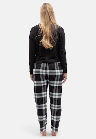 Cyberjammies - Pantalón de pijama 'Polar Drift' en negro: atrás