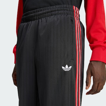 ADIDAS ORIGINALS Loosefit Hose 'Firebird' in Schwarz