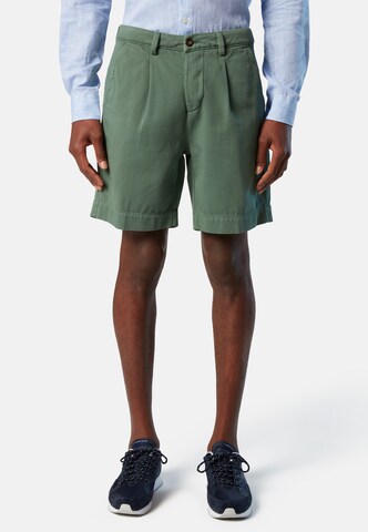 North Sails Regular Pleat-Front Pants in Green: front