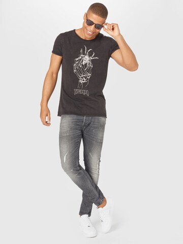 T-Shirt 'Dead Hand Wren' tigha en noir