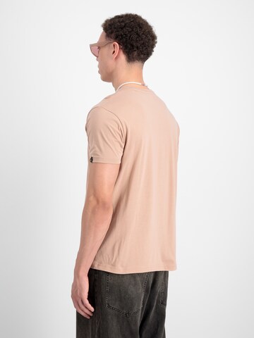 ALPHA INDUSTRIES Футболка в Оранжевый