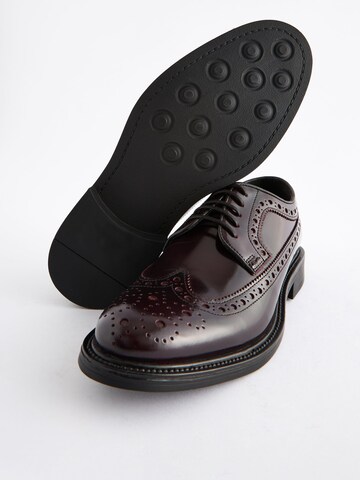 Chaussure à lacets Next en rouge