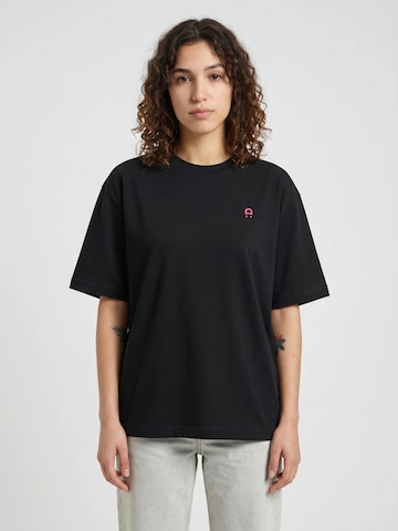 DROP.GOODS Oversized Shirt 'Statement' in Black: front