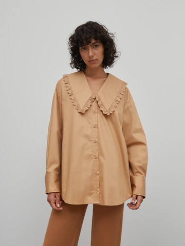 EDITED Blus 'Raquel' i beige: framsida