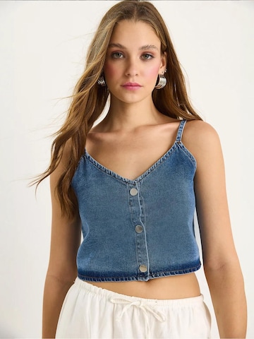 Top di Bianco Lucci in blu